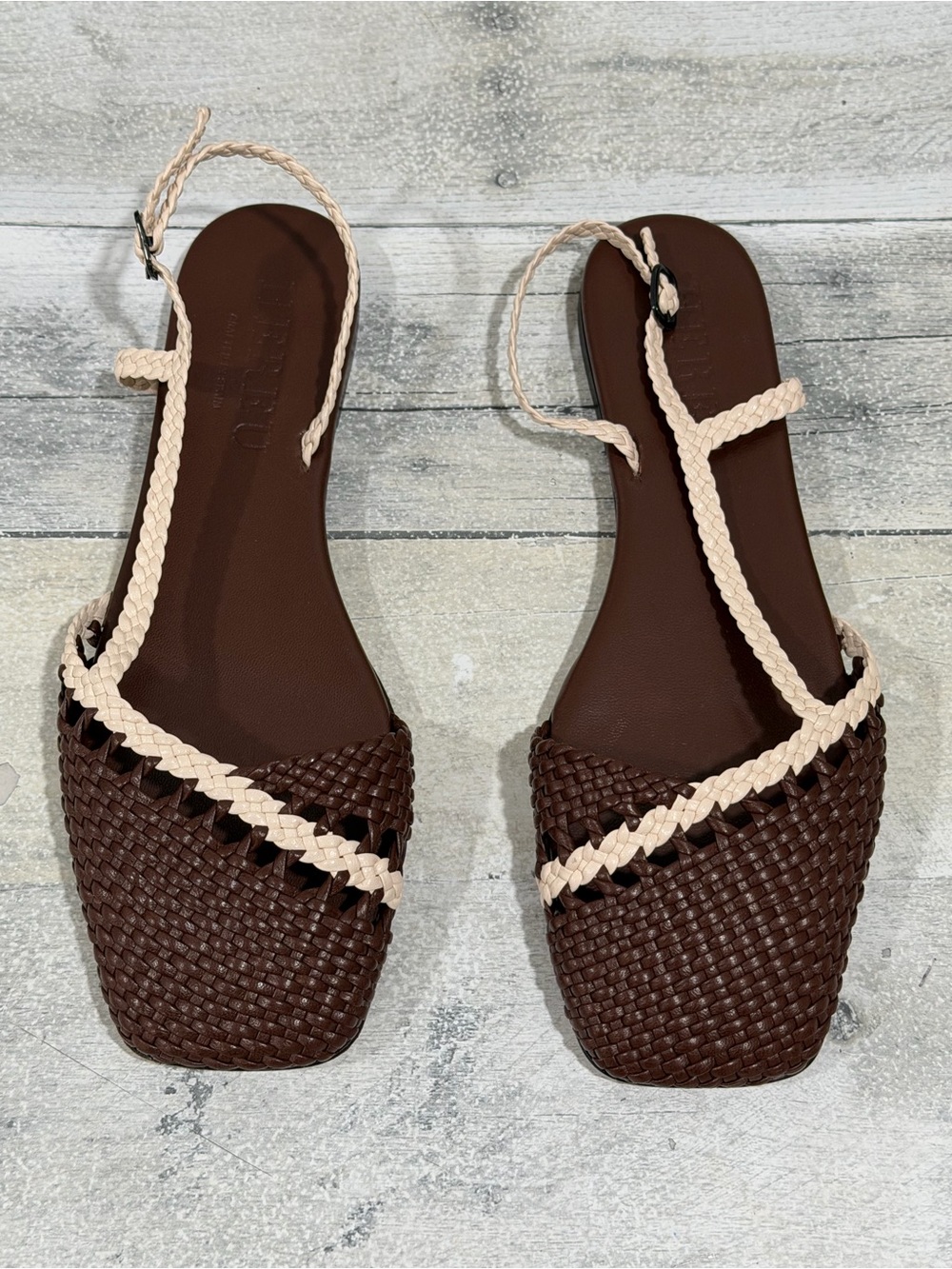 HEREU Rondaia Woven Leather Asymmetrical Sandals In Cocoa/Ivory Sz-8.US/38.EU - Picture 3 of 9